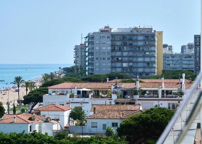 Lovely 2 Bedroom Apartment With Terrace