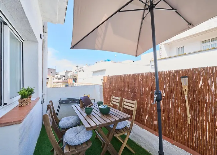 Lovely 2 Bedroom Apartment With Terrace